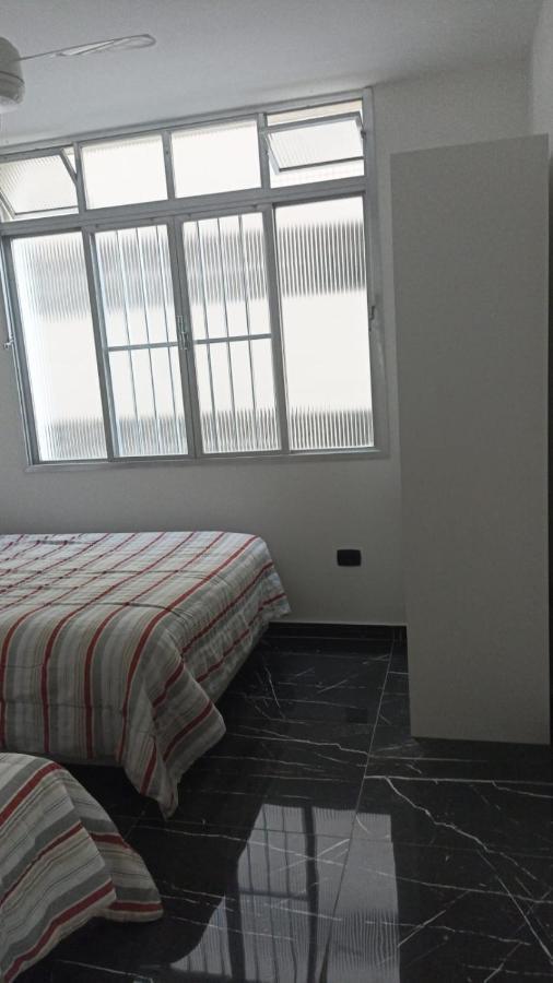 Апартаменты Apartamento Na Praia De Santos 4 Экстерьер фото